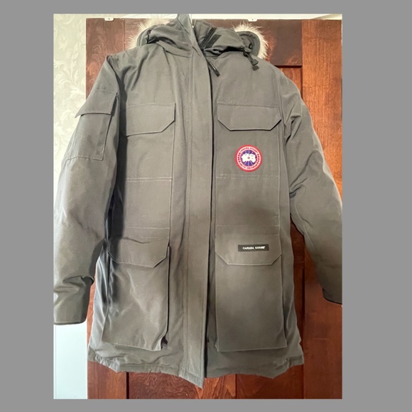 Canada Goose Expedition Parka Heritage, like new - Picture 2 of 8